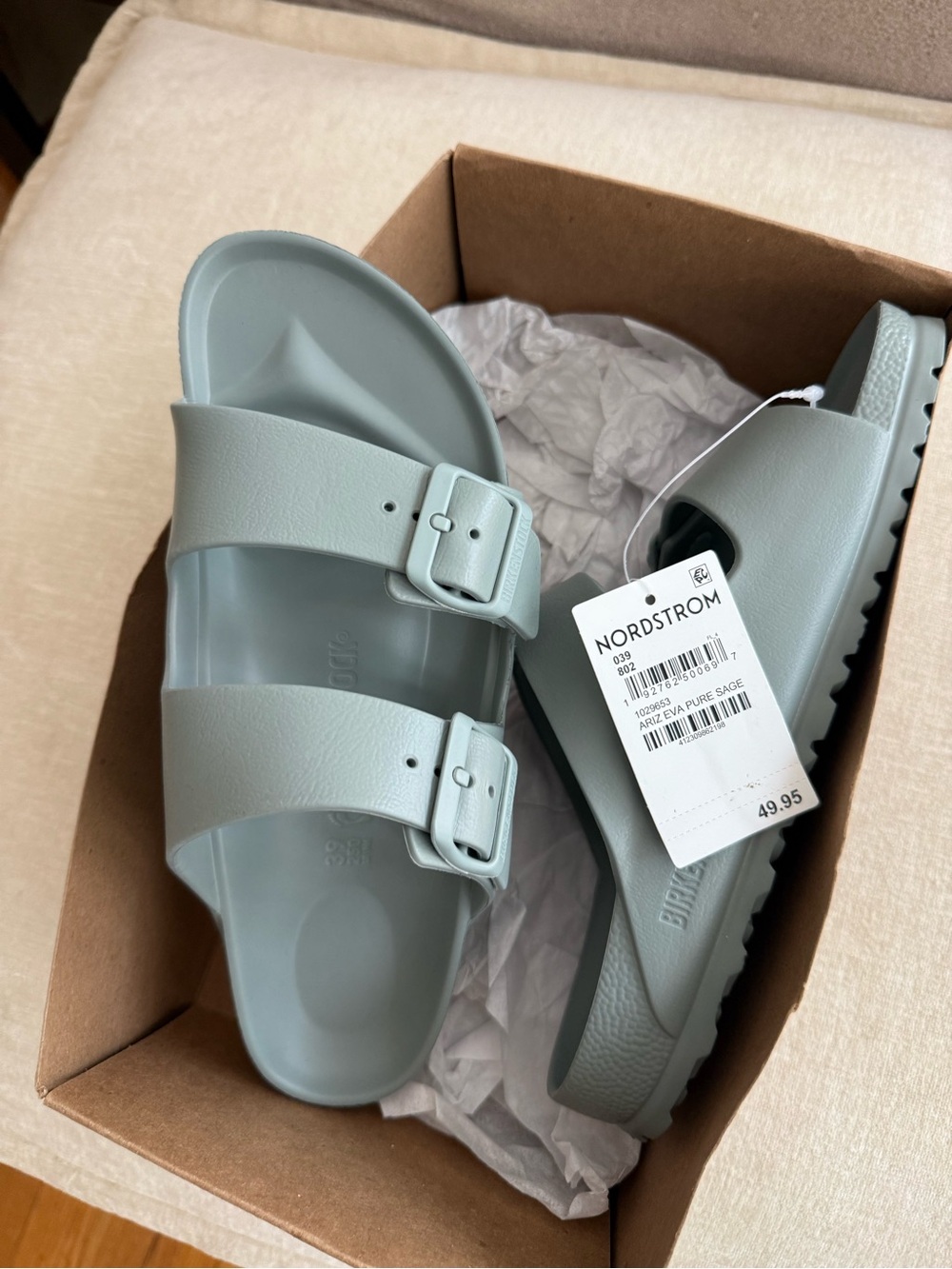 Birkenstock Arizona Sandals in Pure Sage size 39 NWT